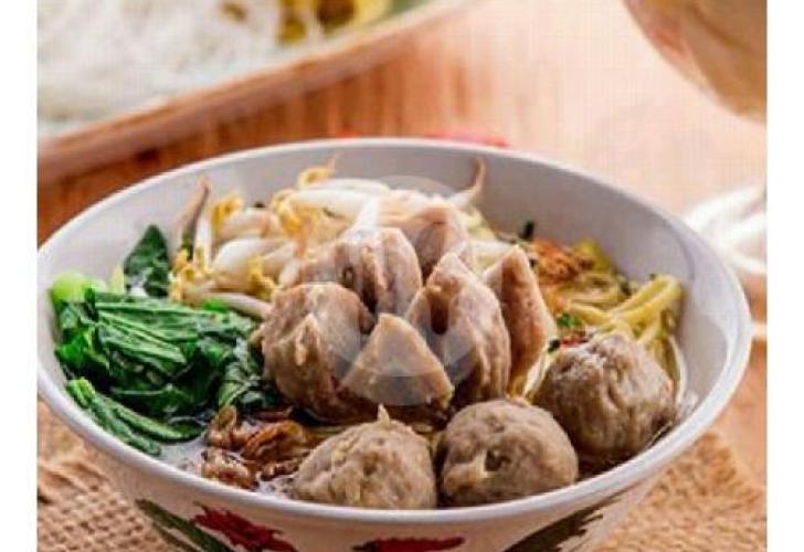 Bakso Sapi Legit di Pasar Gede: Rasa yang Menggugah Selera Cilacap